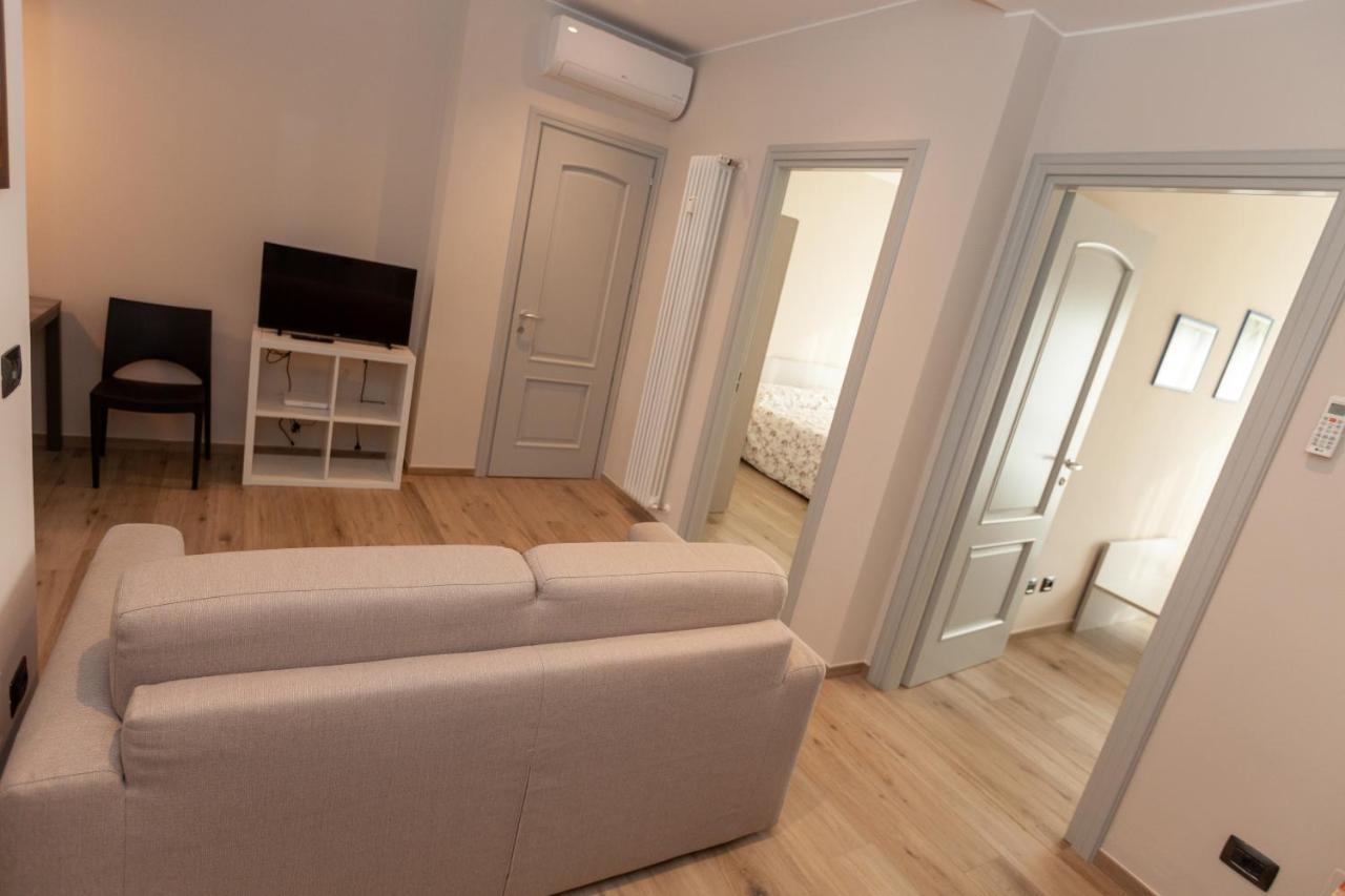 Apartament Rossini15 - Garage Privato Alba  Zewnętrze zdjęcie