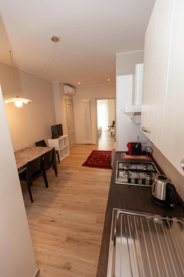 Apartament Rossini15 - Garage Privato Alba  Zewnętrze zdjęcie